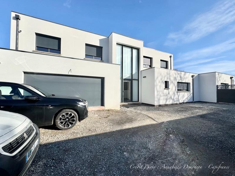 Maison d'architecte - 200 m² - 7 pièces