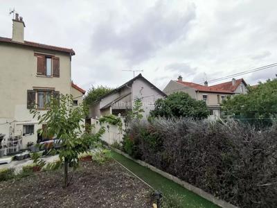 Maison - 83 m² - 5 pièces