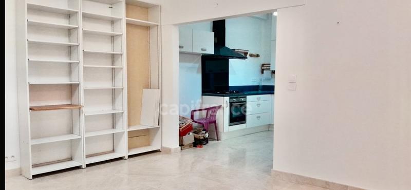 Maison - 93 m² - 5 pièces