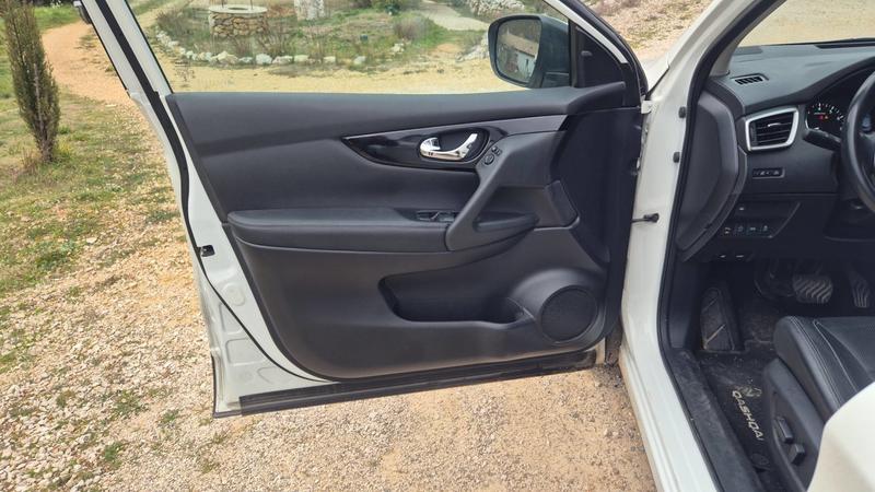 Nissan Qashqai 1.2 Dig-T 115 X-Tronic n-Connecta - Automatique