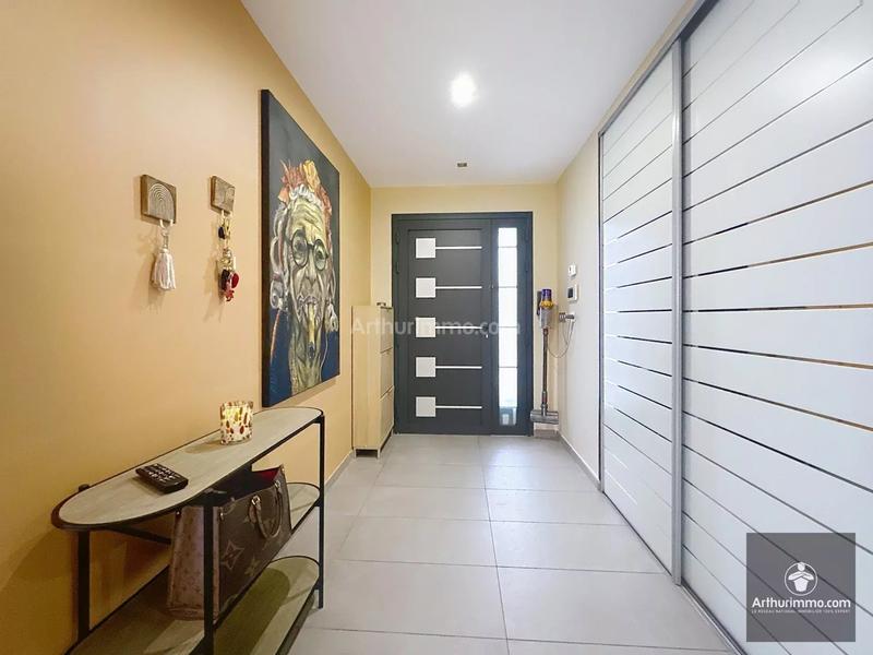 Maison - 185 m² - 7 pièces