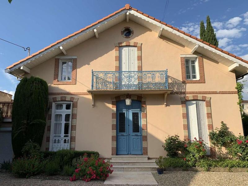 Maison bourgeoise - 235 m² - 6 pièces