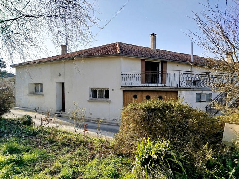 Maison - 111 m² - 4 pièces