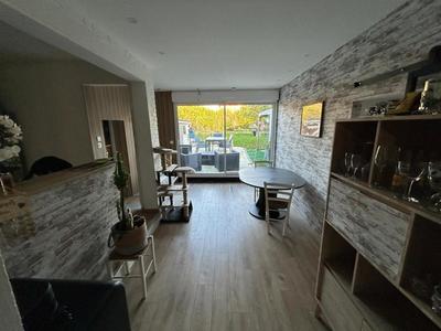 Maison - 96 m² - 5 pièces