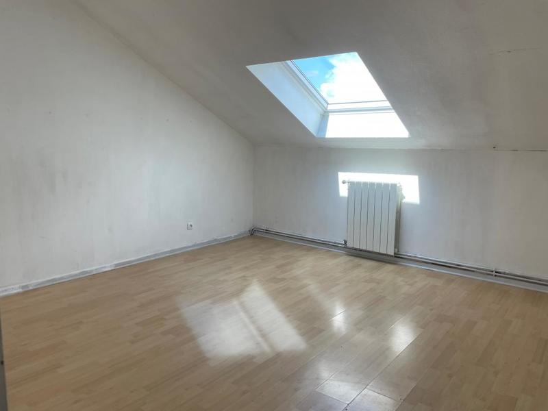 Maison - 121 m² - 6 pièces