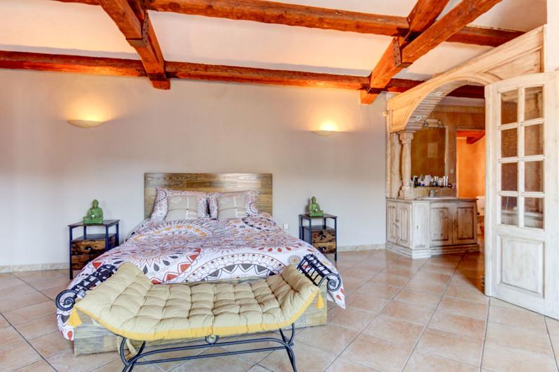 Maison - 165 m² - 5 pièces