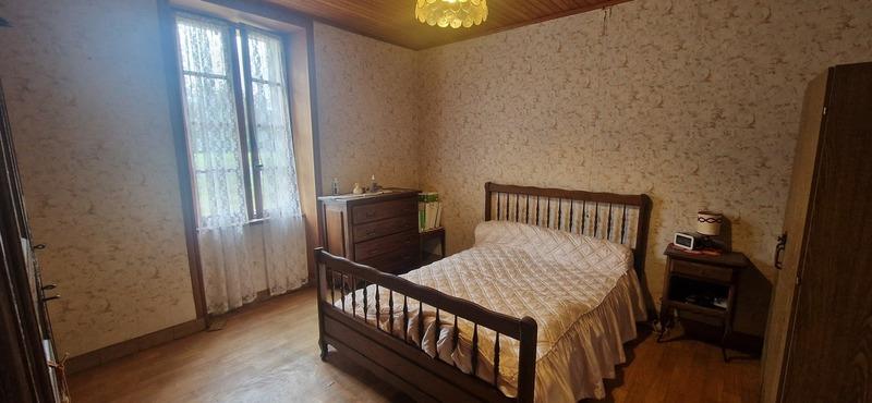 Maison en pierre - 95 m² - 5 pièces