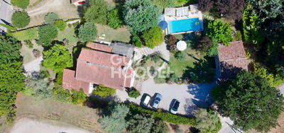 Maison - 320 m² - 9 pièces