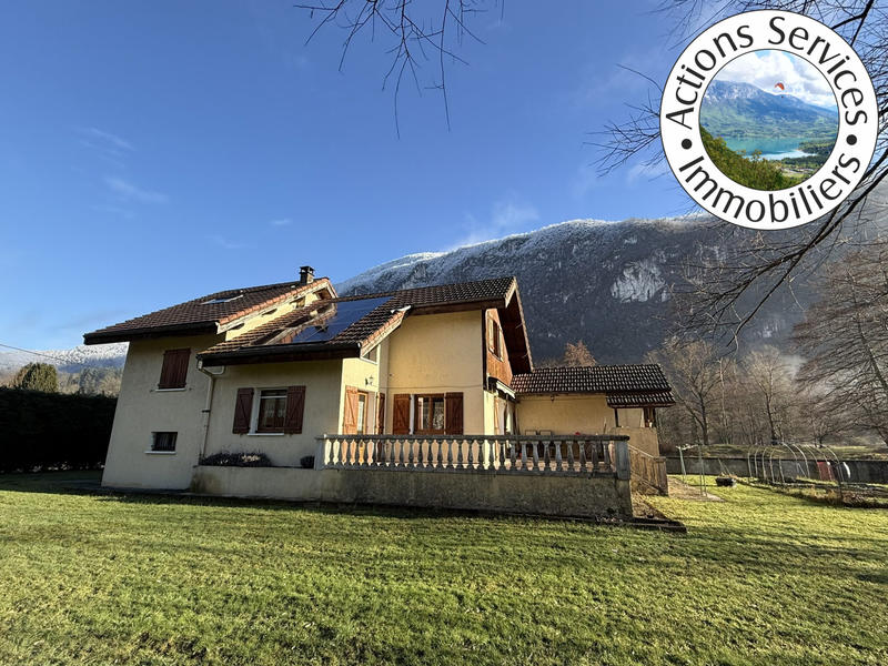 Villa - 128 m² - 6 pièces