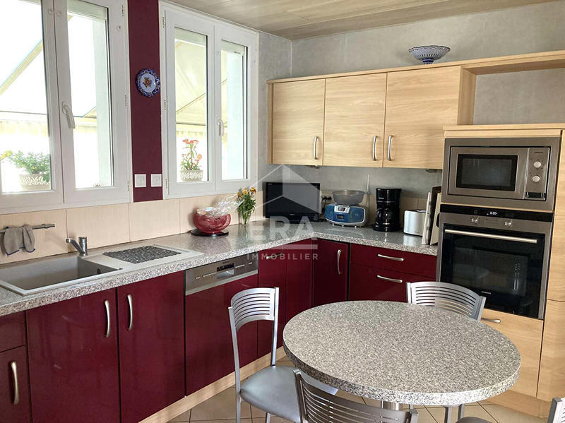 Maison - 94 m² - 3 pièces