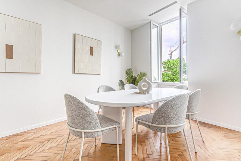 Appartement - 87 m² - 3 pièces