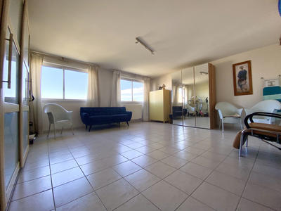 Appartement - 177 m² - 5 pièces