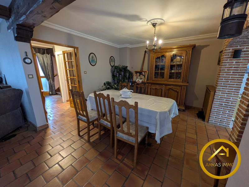 Maison - 101 m² - 6 pièces