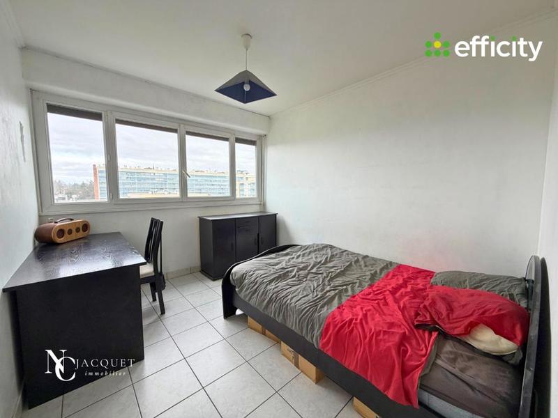 Appartement - 84 m² - 4 pièces