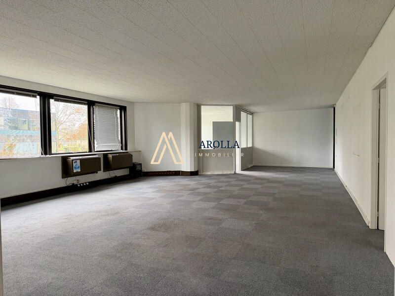 Bureau - 138 m²