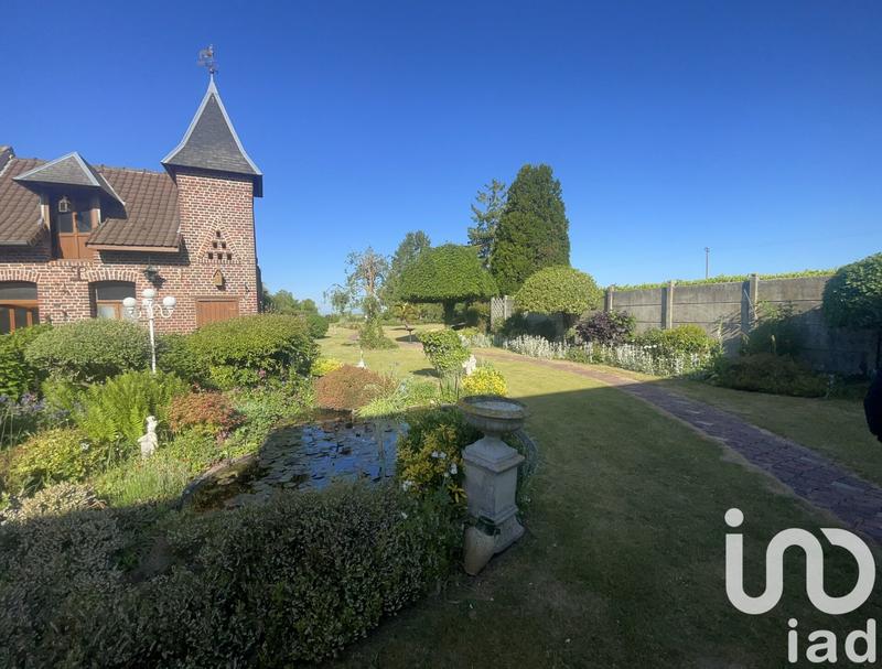 Maison - 180 m² - 11 pièces