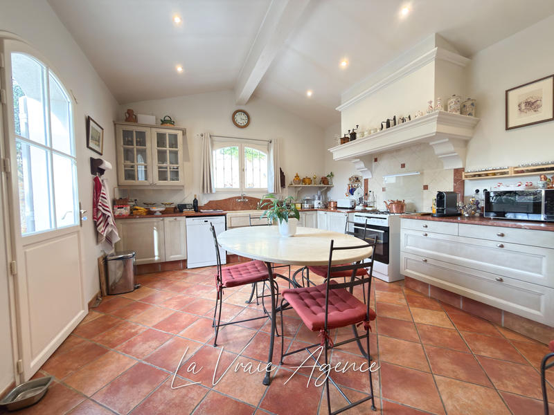 Maison - 150 m² - 5 pièces