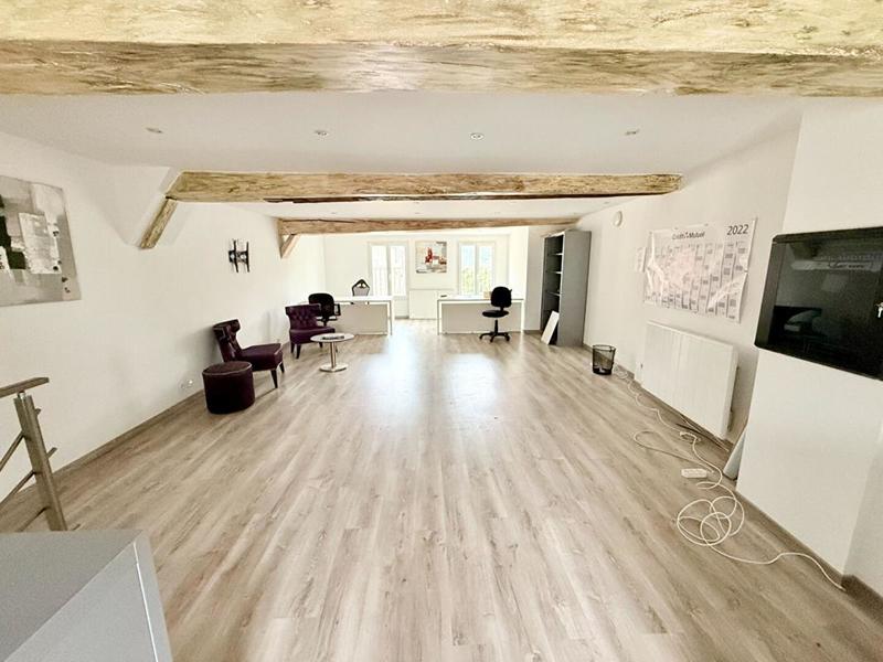 Immeuble - 250 m² - 10 pièces