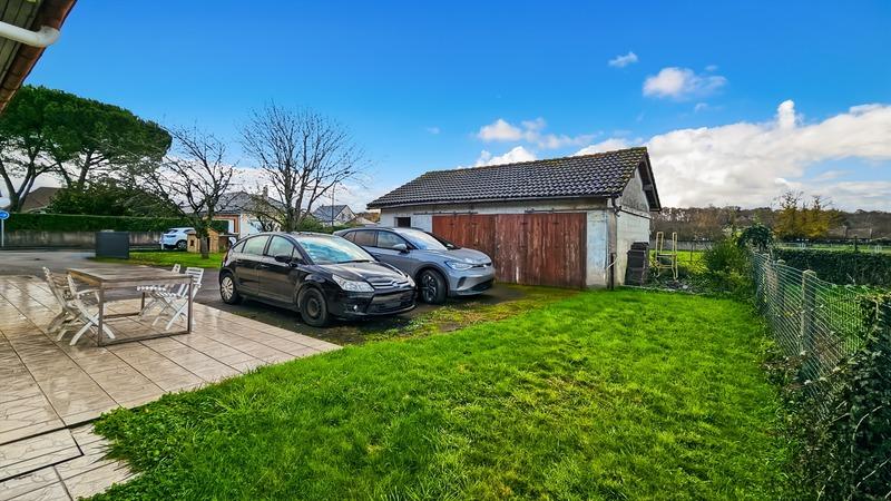 Maison - 102 m² - 5 pièces