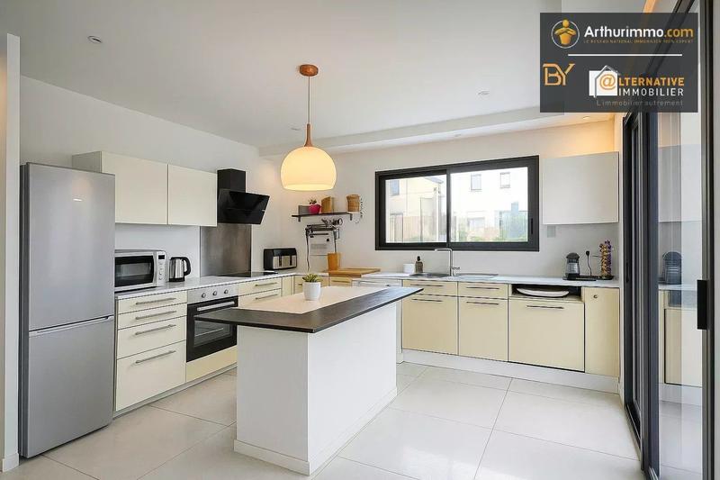 Maison - 142 m² - 6 pièces