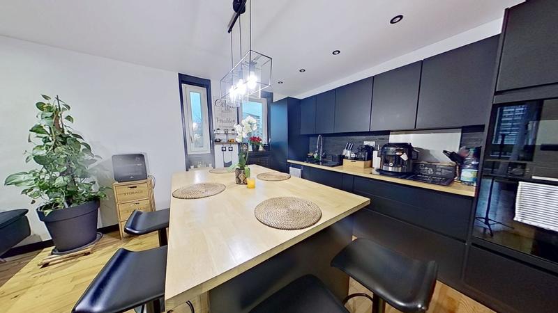 Appartement - 60 m² - 3 pièces