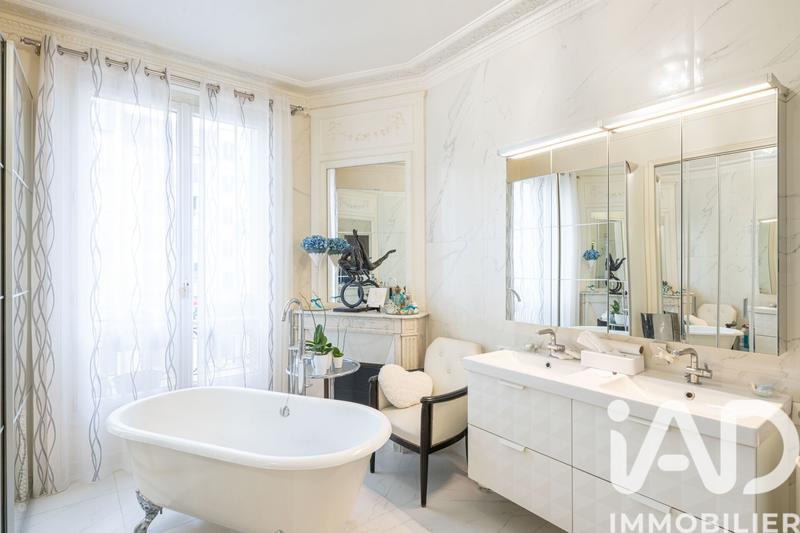 Appartement - 102 m² - 4 pièces