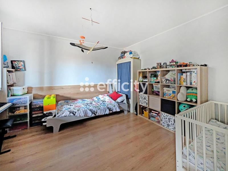 Maison - 140 m² - 4 pièces