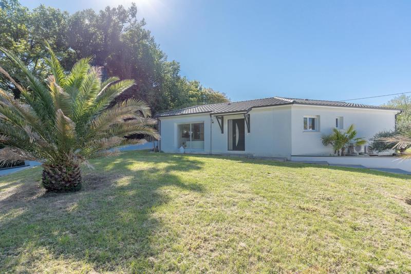 Maison - 132 m² - 6 pièces