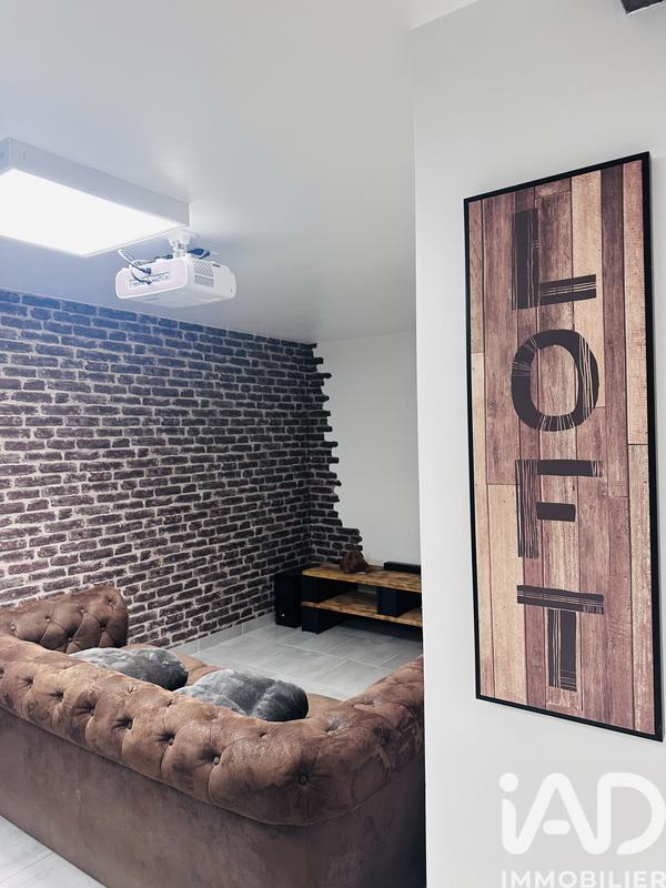 Maison - 153 m² - 8 pièces