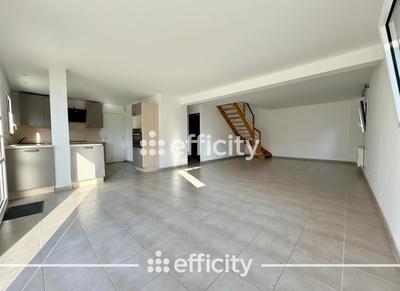 Maison - 123 m² - 6 pièces