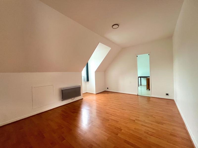 Maison - 124 m² - 7 pièces