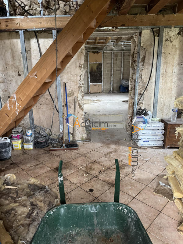 Maison - 90 m² - 3 pièces