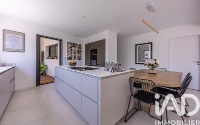 Maison - 147 m² - 5 pièces