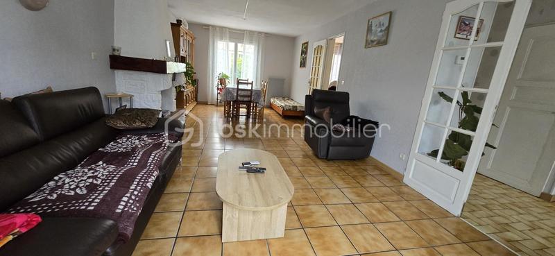 Maison - 98 m² - 5 pièces