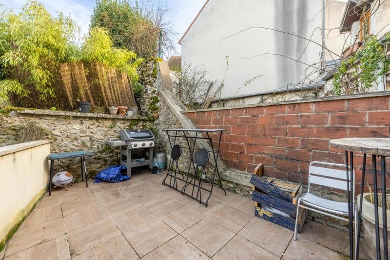 Appartement - 75 m² - 5 pièces