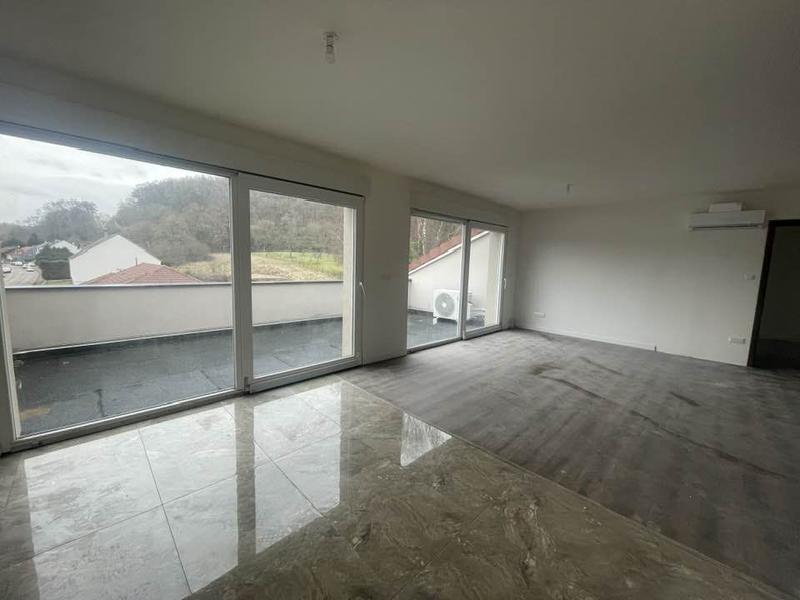 Appartement - 97 m² - 3 pièces