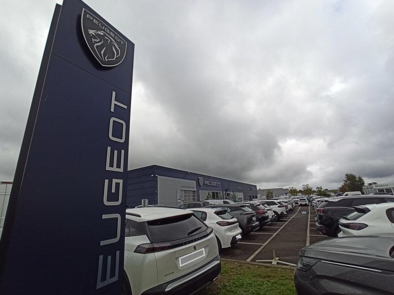 Local commercial - 4 390 m²