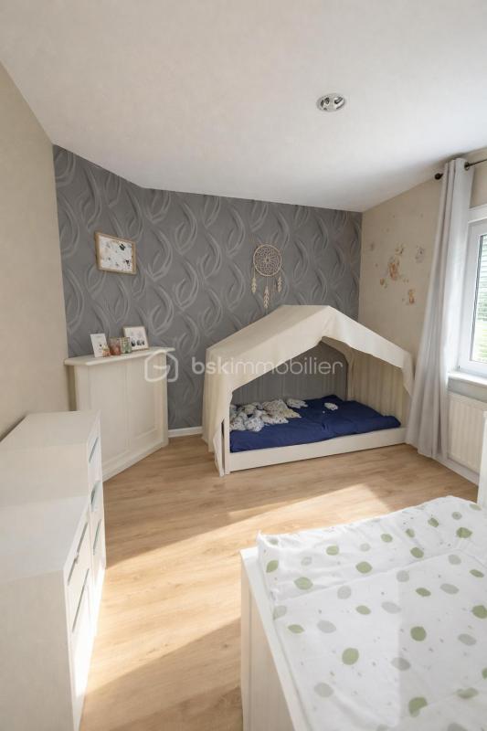 Maison - 102 m² - 4 pièces