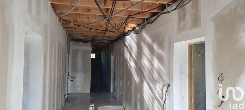 Maison - 330 m² - 8 pièces