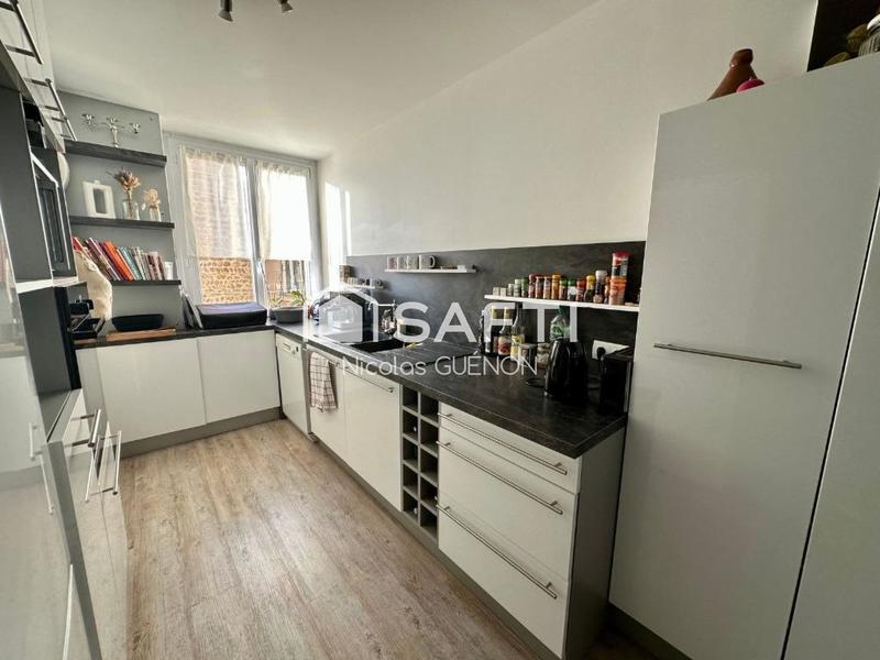 Appartement - 83 m² - 3 pièces