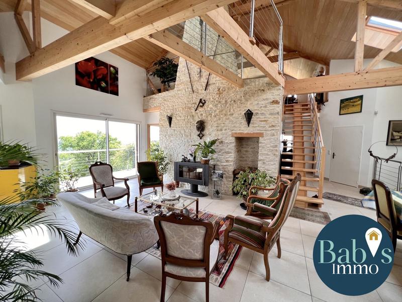 Maison contemporaine - 225 m² - 7 pièces