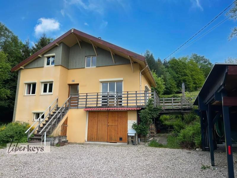 Maison - 108 m² - 6 pièces