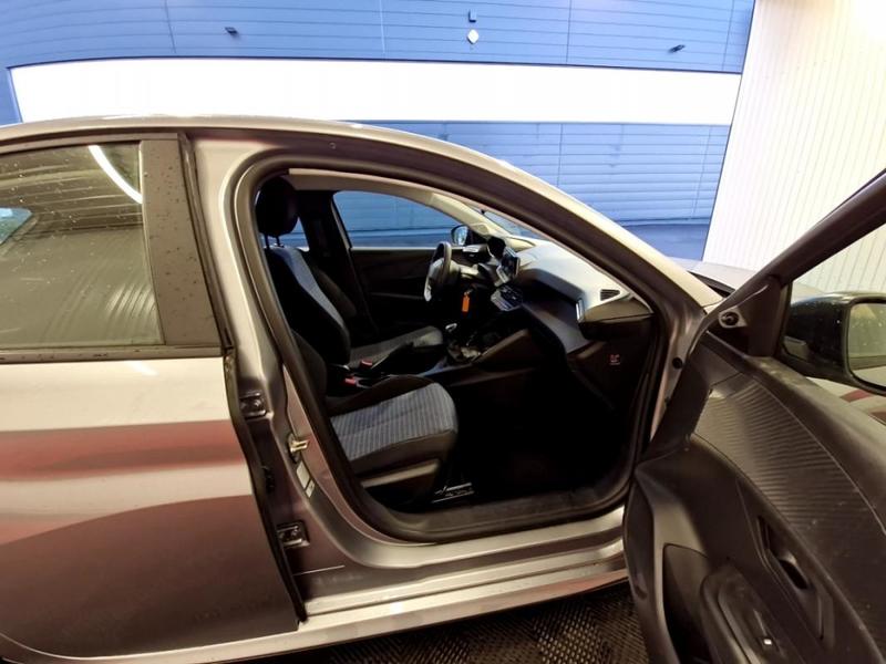 Peugeot 208 affaire Puretech 75 Ss Like