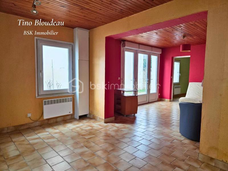 Maison - 200 m² - 9 pièces