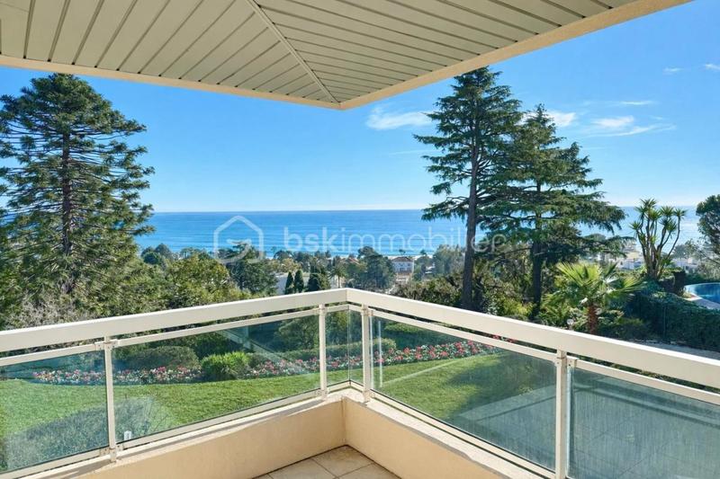 Appartement - 86 m² - 3 pièces