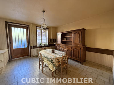 Maison - 150 m² - 4 pièces
