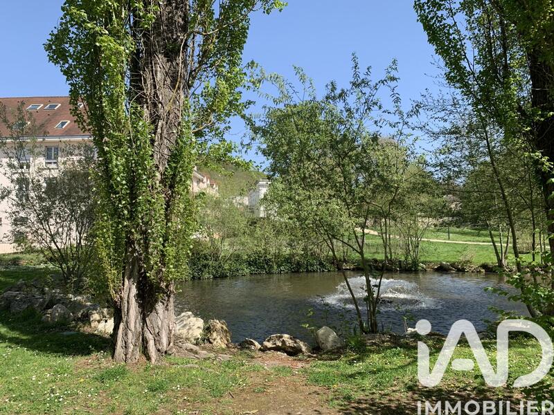 Appartement - 100 m² - 4 pièces