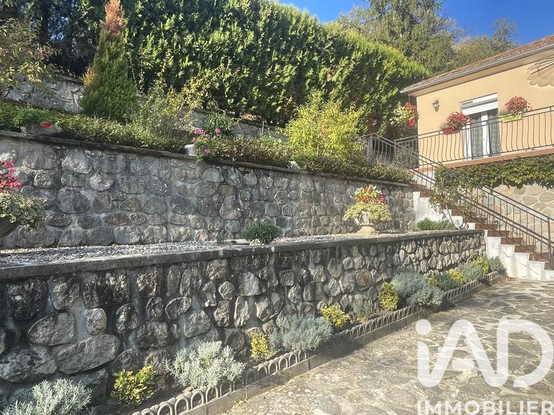 Maison - 135 m² - 6 pièces