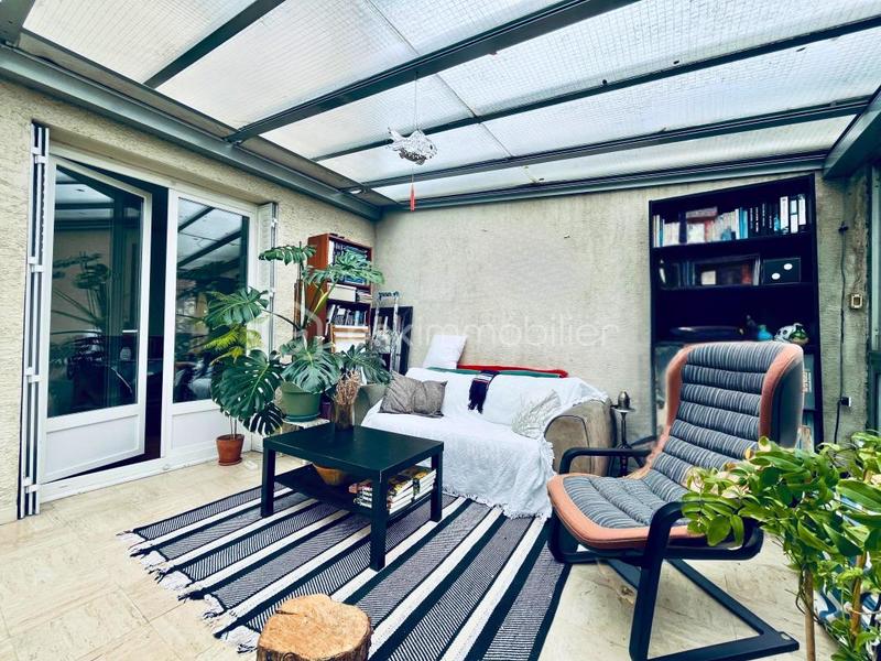 Maison - 101 m² - 5 pièces