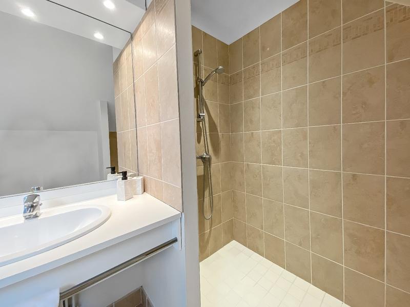 Appartement - 94 m² - 4 pièces